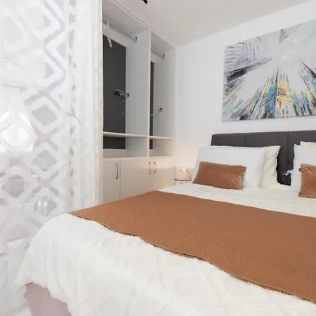 Apartament Antea