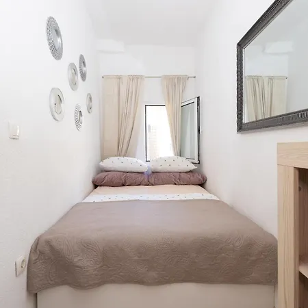Antea Apartment *